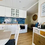 L Escapade Rochelaise - Wifi & Balcon 아파트