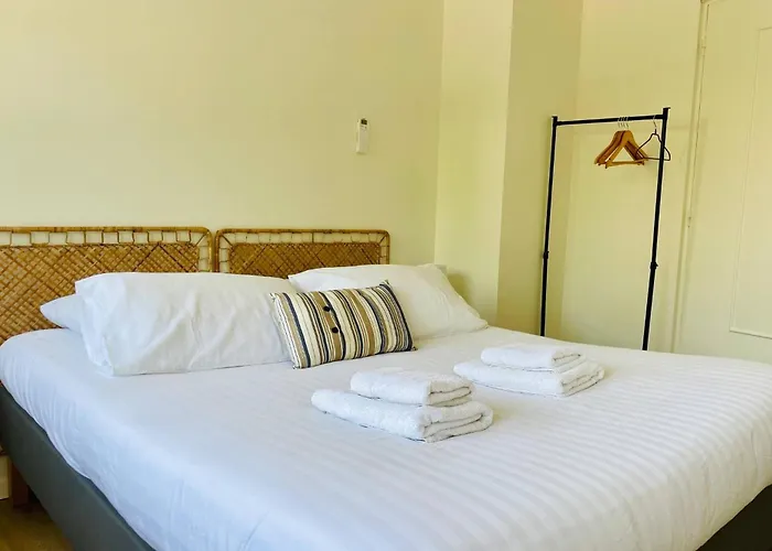 L Escapade Rochelaise - Wifi & Balcon