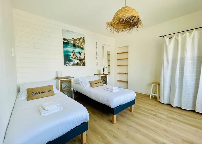 L Escapade Rochelaise - Wifi & Balcon * Λα Ροσέλ
