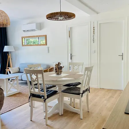 Apartment L Escapade Rochelaise - Wifi & Balcon La Rochelle (Charente-Maritime)